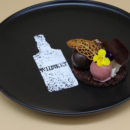 Rhoenblick Landhotel - Restaurant - Countrypub Petersberg  Exteriér fotografie