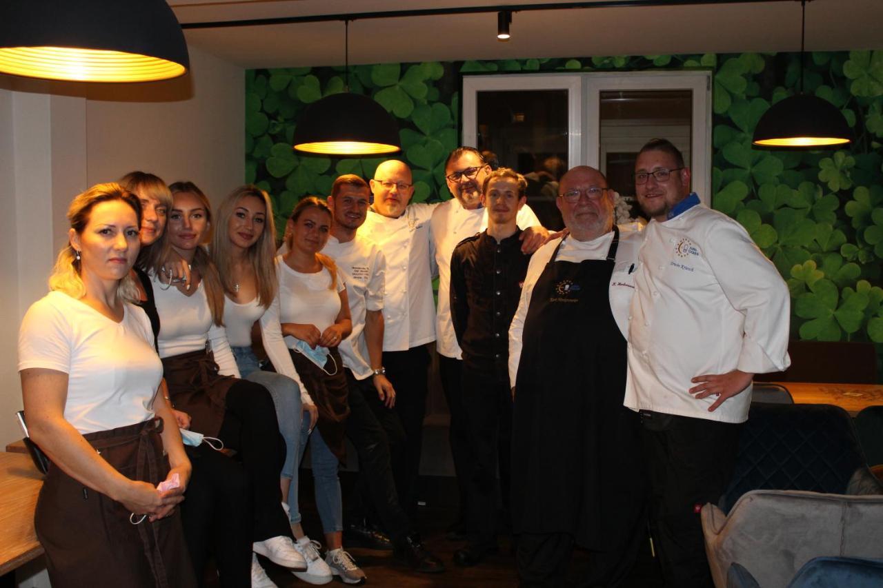 Rhoenblick Landhotel - Restaurant - Countrypub Petersberg  Exteriér fotografie